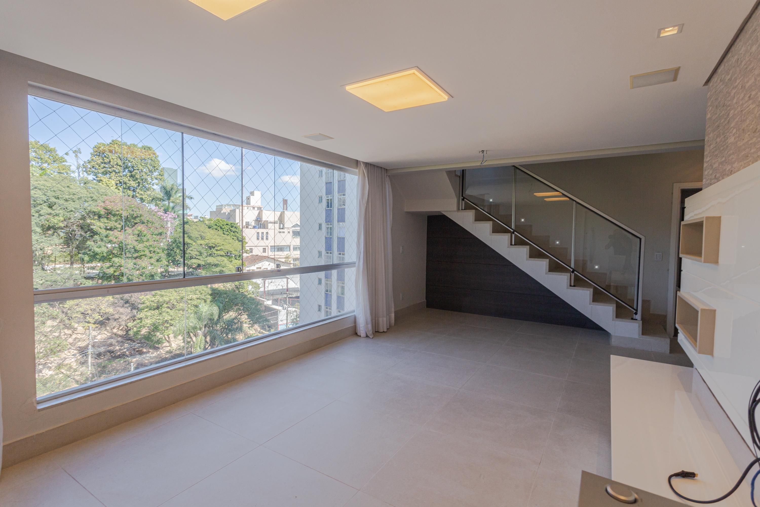 Apartamento com 4 quartos — Cidade Nova, Belo Horizonte