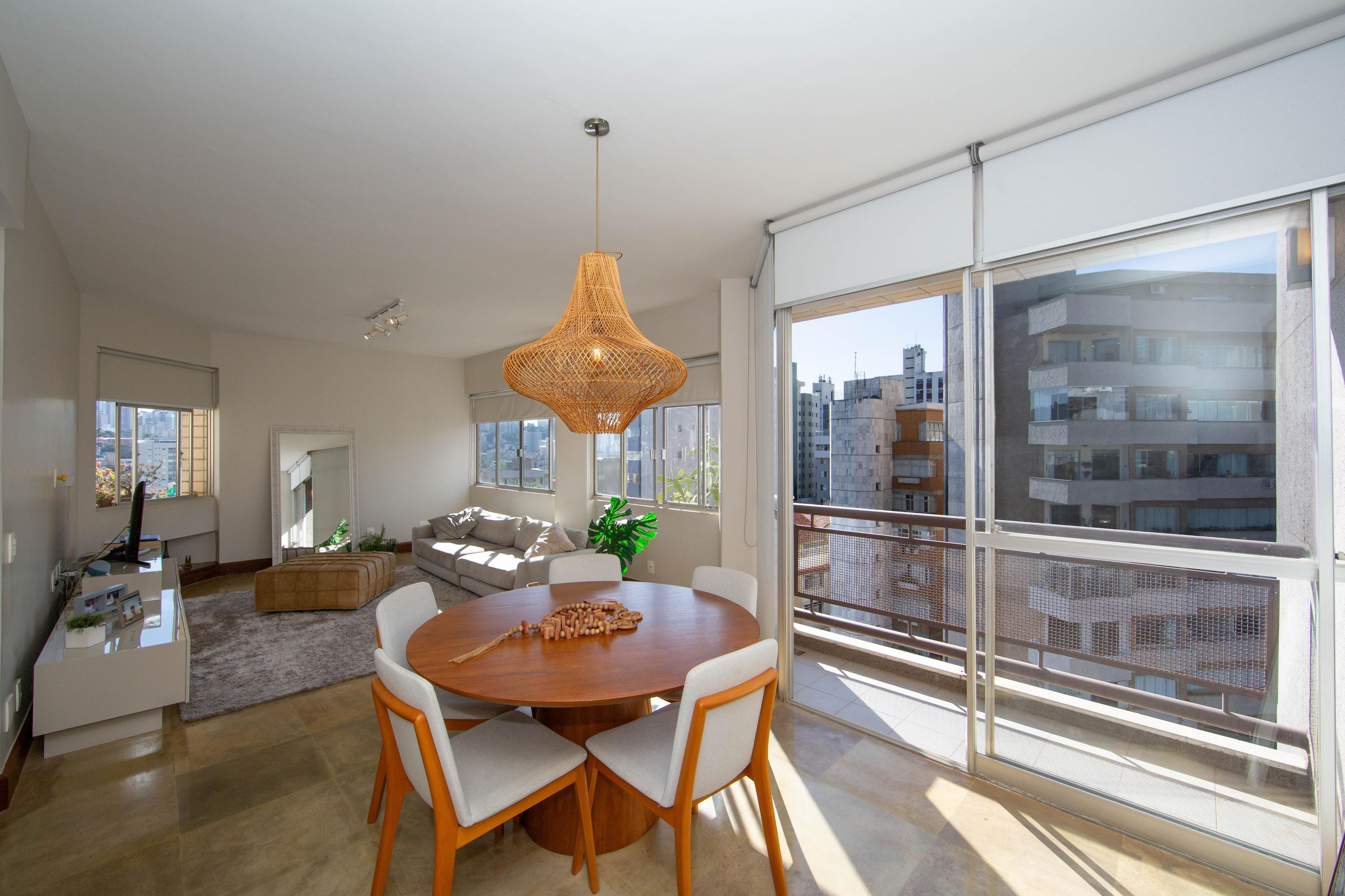 Apartamento com 3 quartos — Santo Antônio, Belo Horizonte