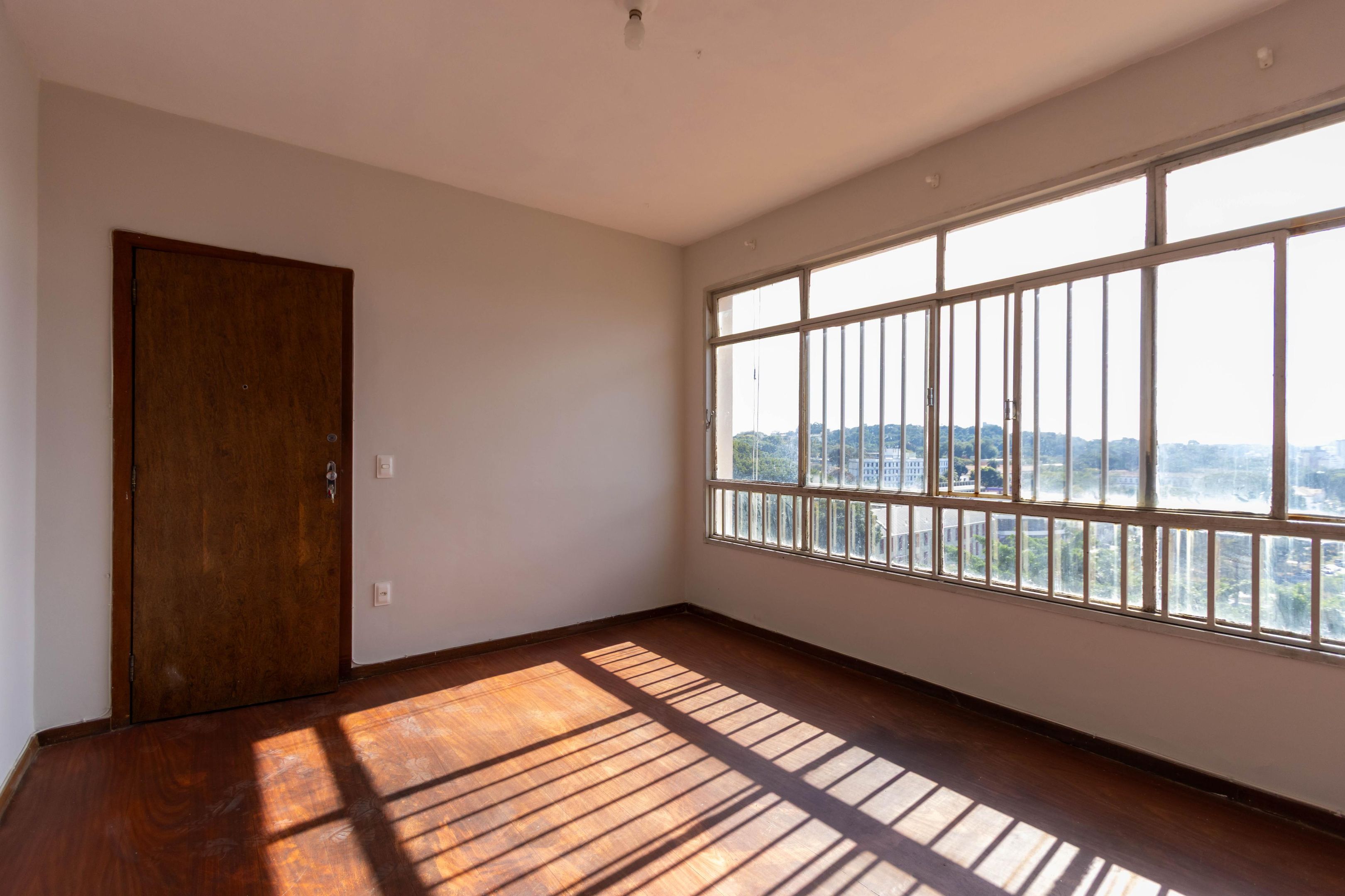 Apartamento com 2 quartos — Dom Cabral, Belo Horizonte