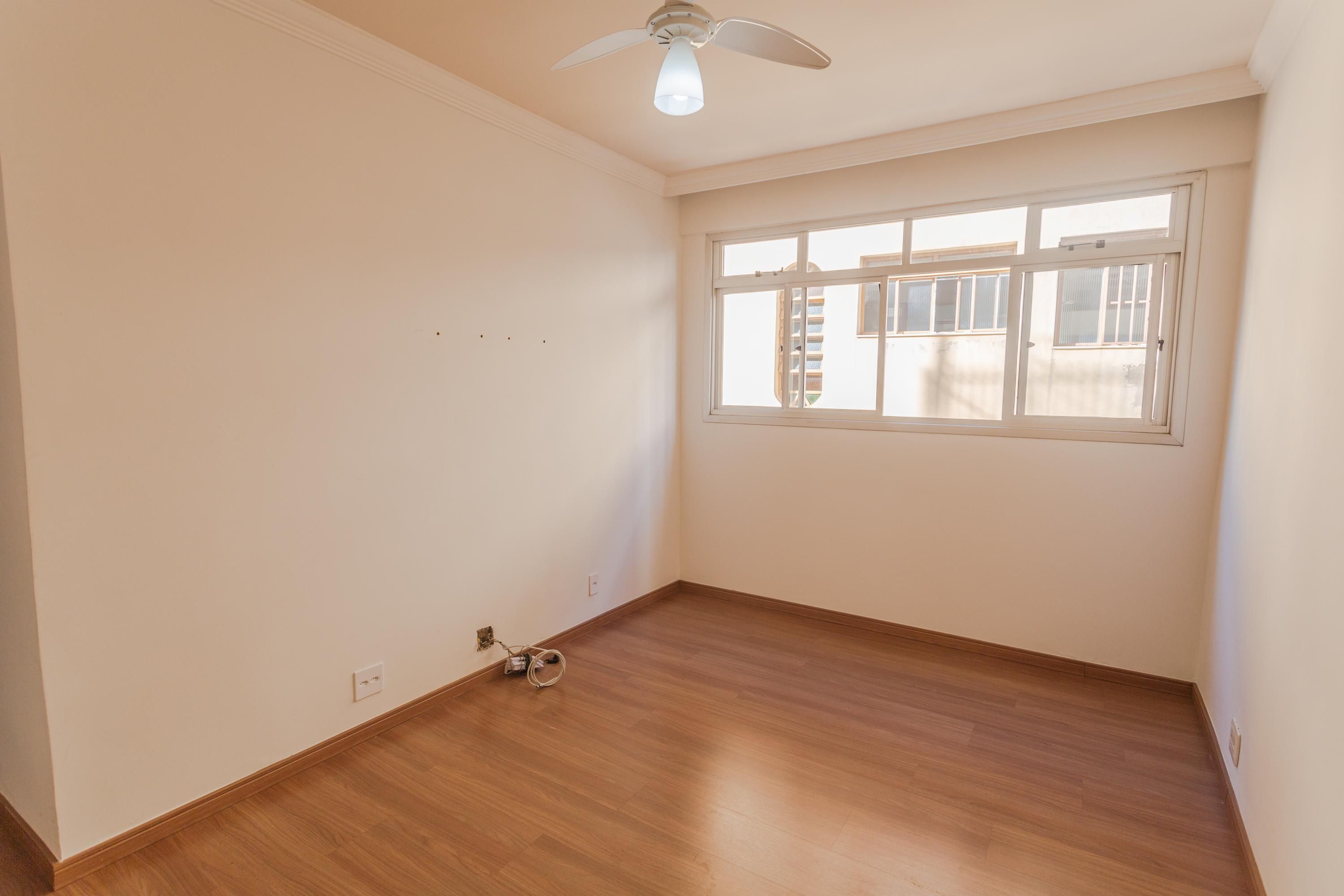 Apartamento com 3 quartos — Cidade Nova, Belo Horizonte
