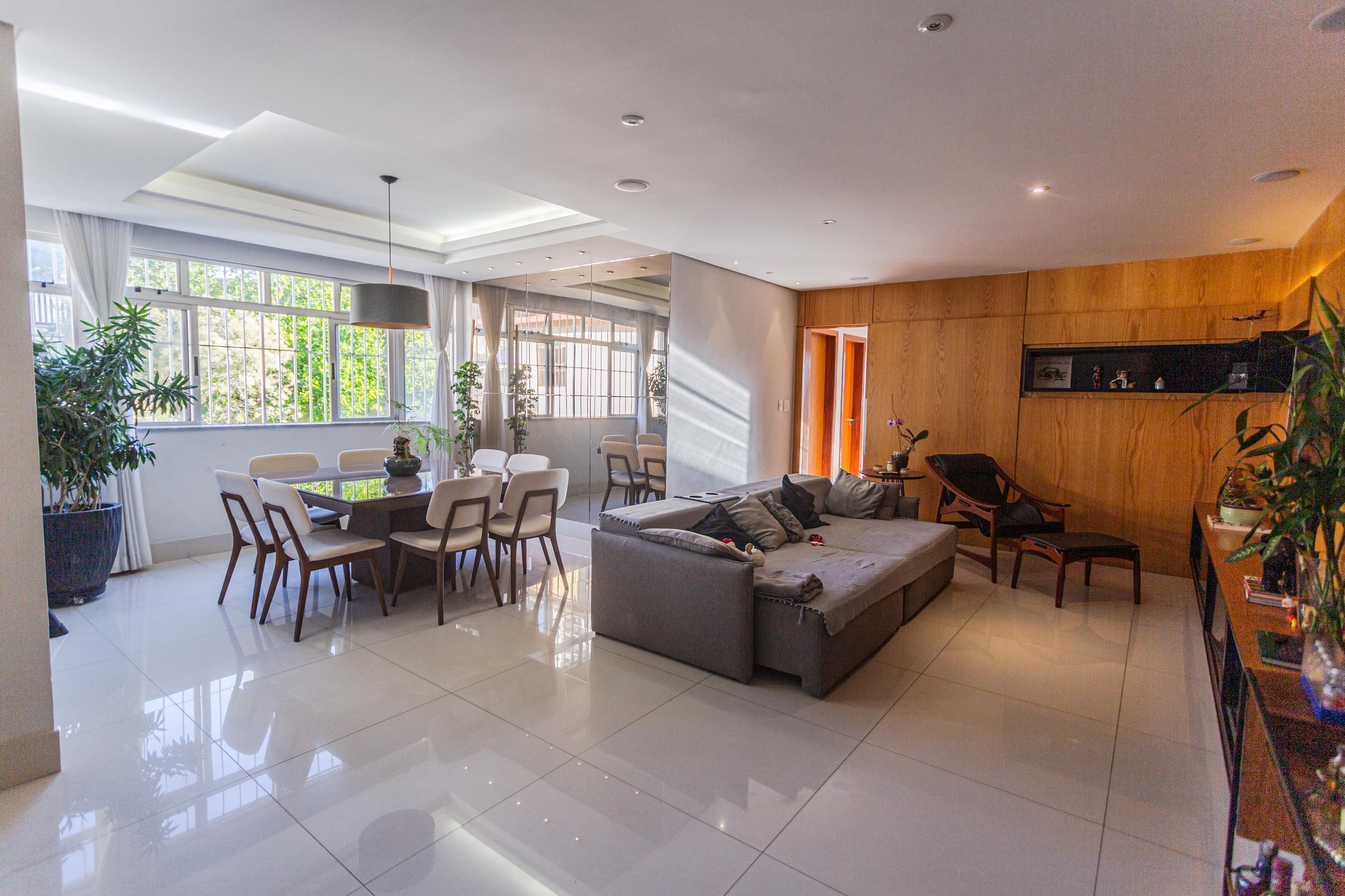 Apartamento com 4 quartos — Serra, Belo Horizonte