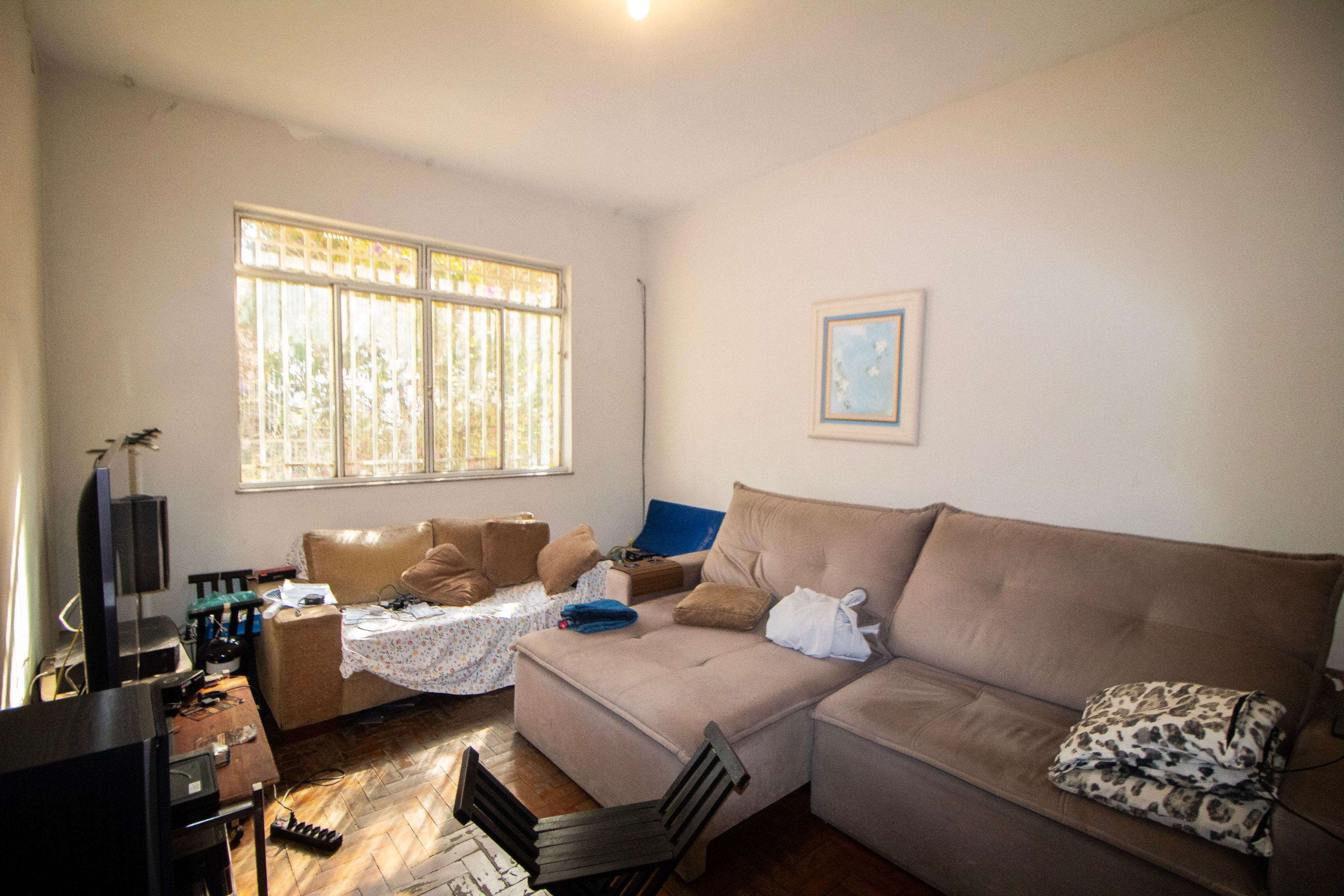 Casa com 6 quartos — Prado, Belo Horizonte