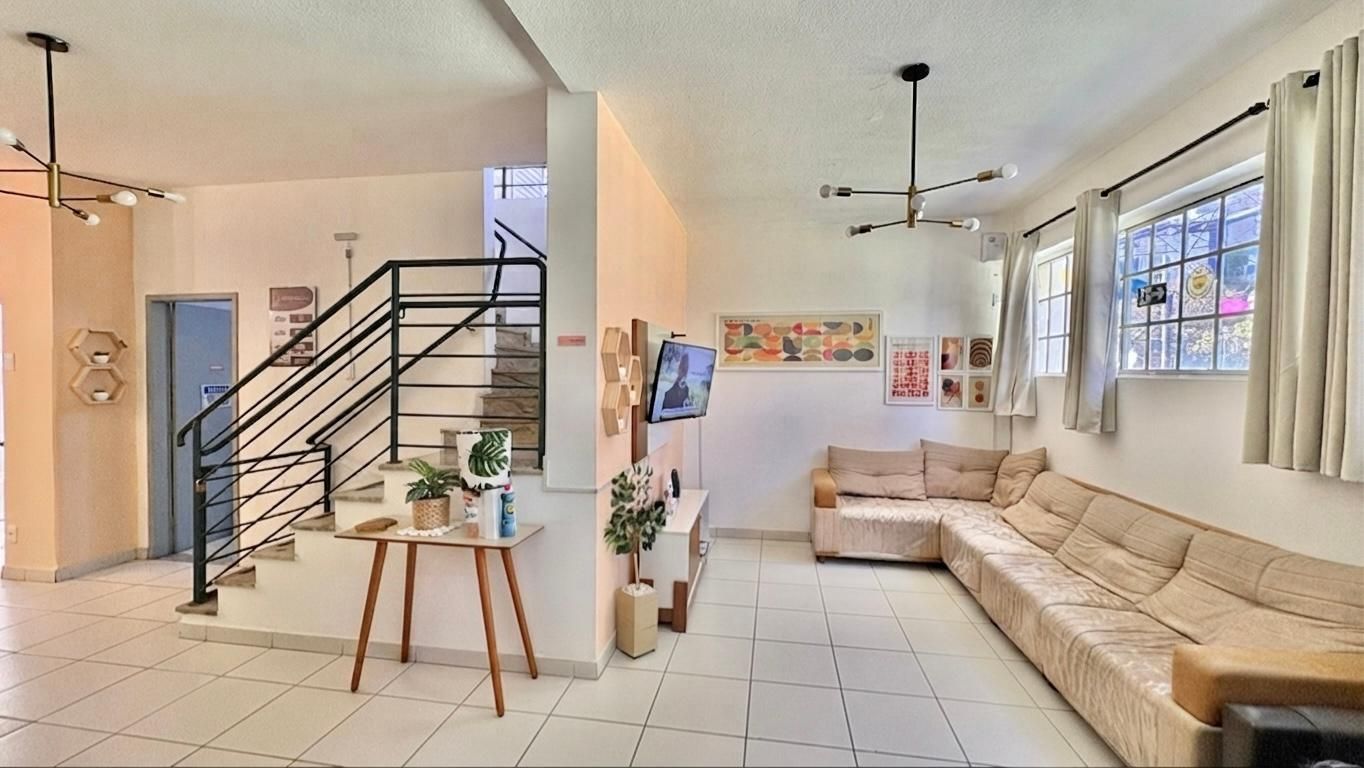 Casa com 7 quartos — Serra, Belo Horizonte