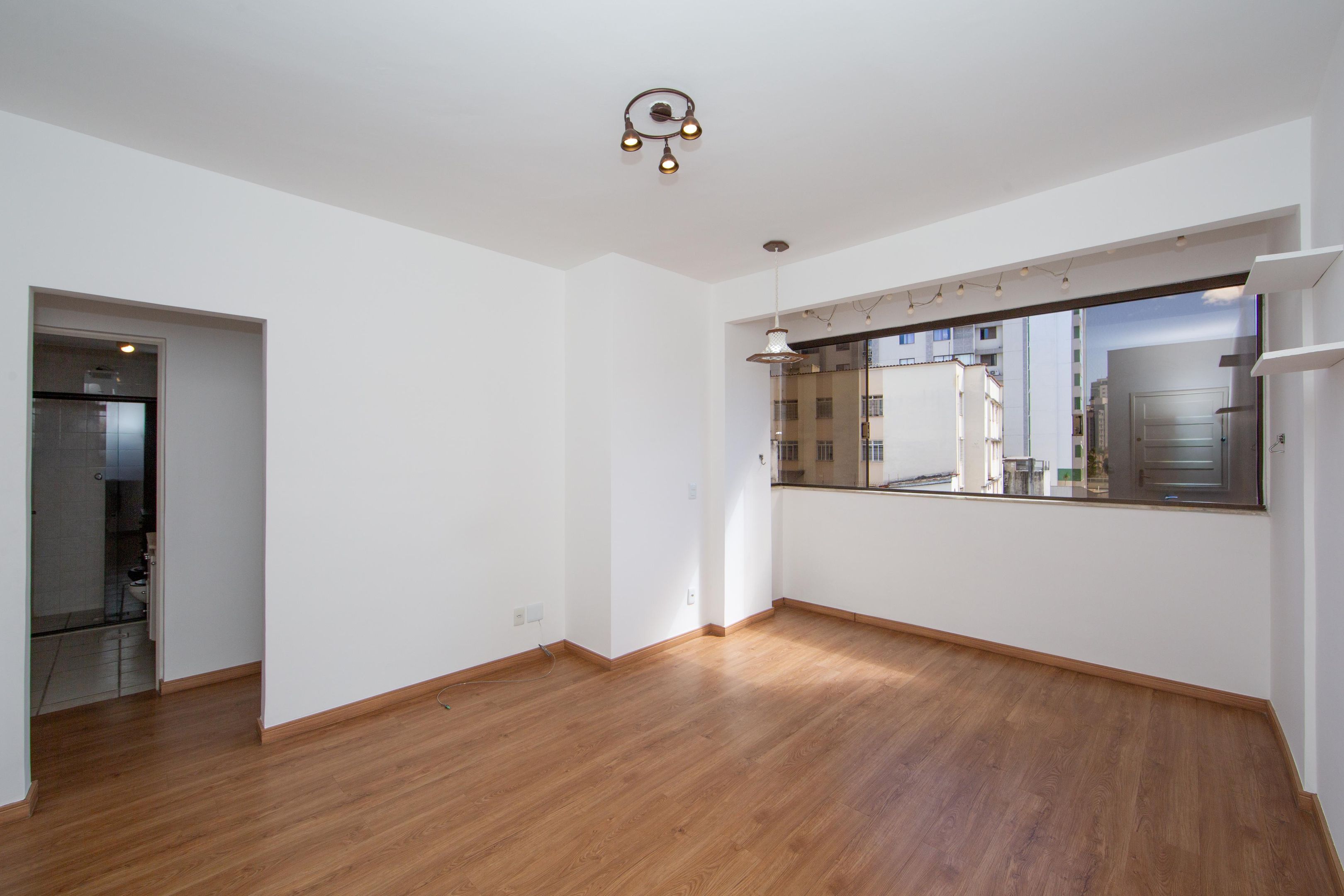 Apartamento com 2 quartos — Serra, Belo Horizonte