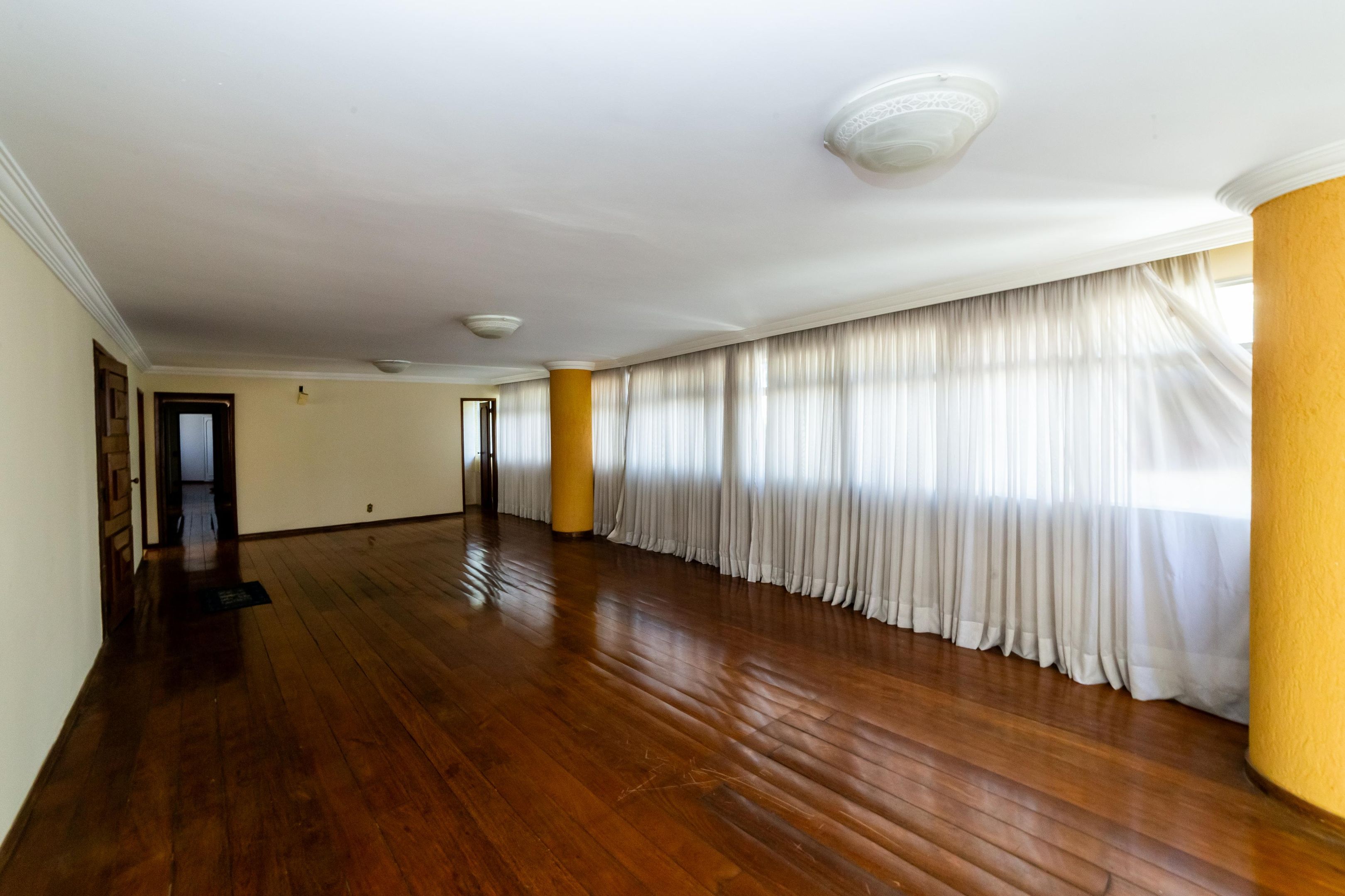 Apartamento com 4 quartos — Santo Agostinho, Belo Horizonte