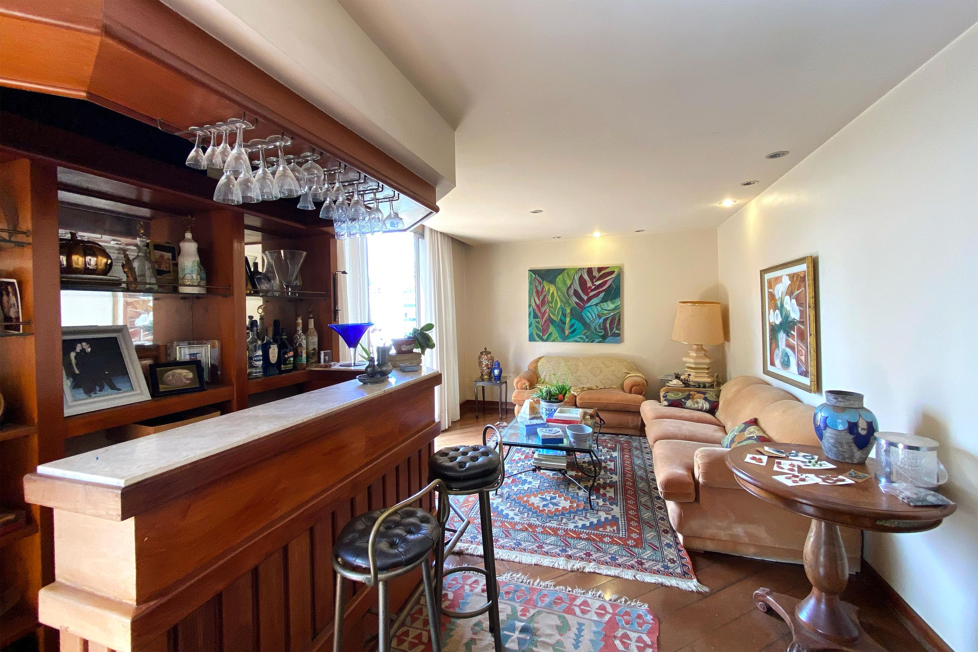 Apartamento com 4 quartos — Santo Antônio, Belo Horizonte
