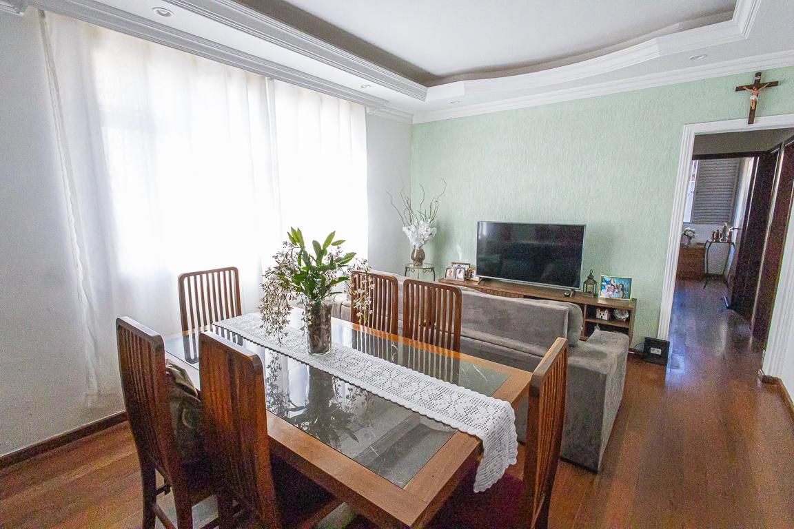 Apartamento com 3 quartos — Vila Paquetá, Belo Horizonte