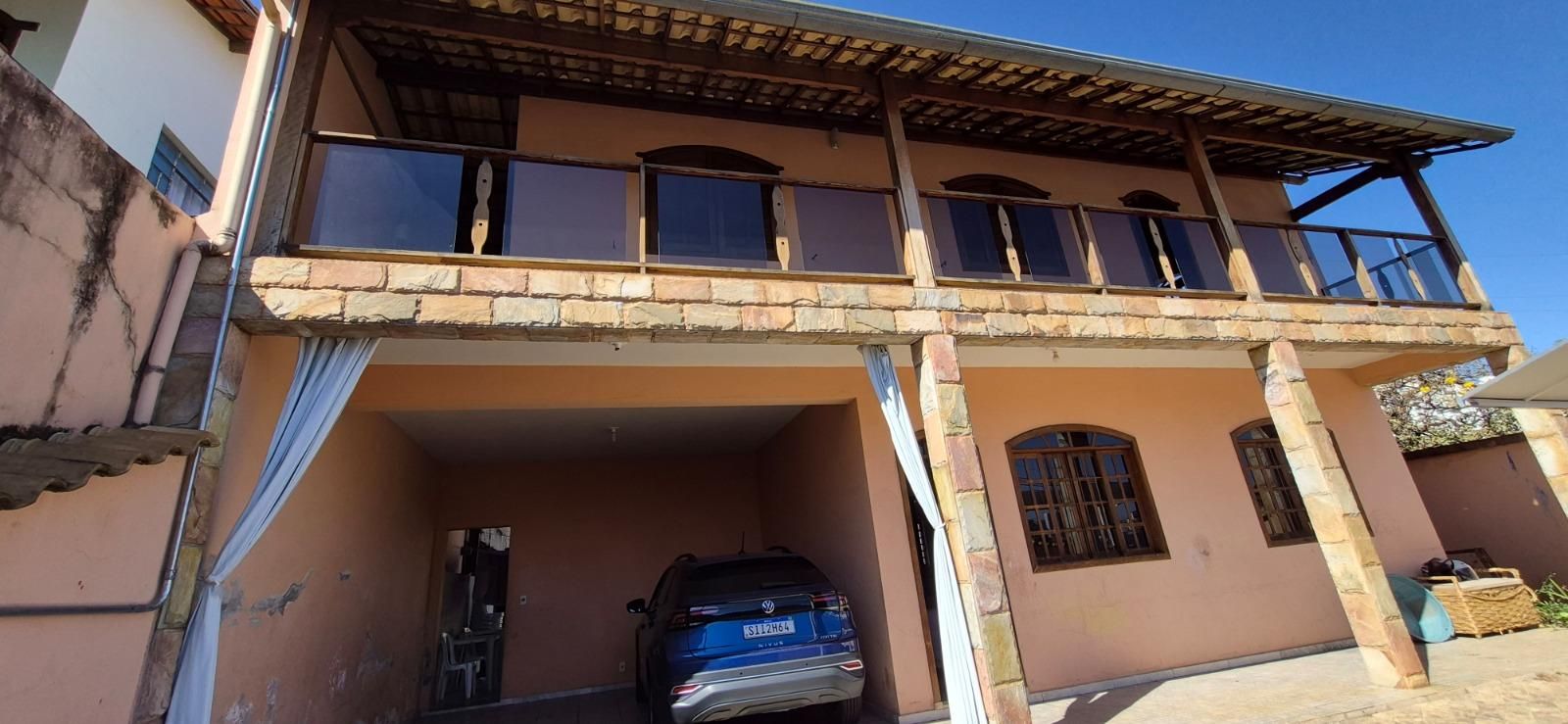 Casa com 4 quartos — Havaí, Belo Horizonte