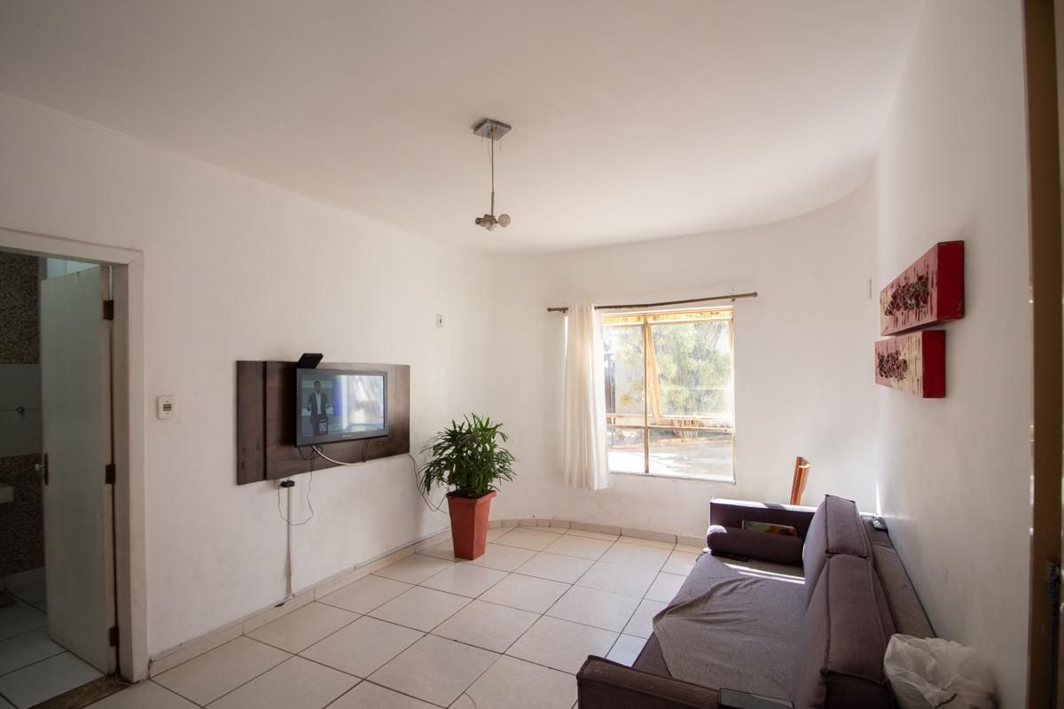 Casa com 7 quartos — Alípio de Melo, Belo Horizonte