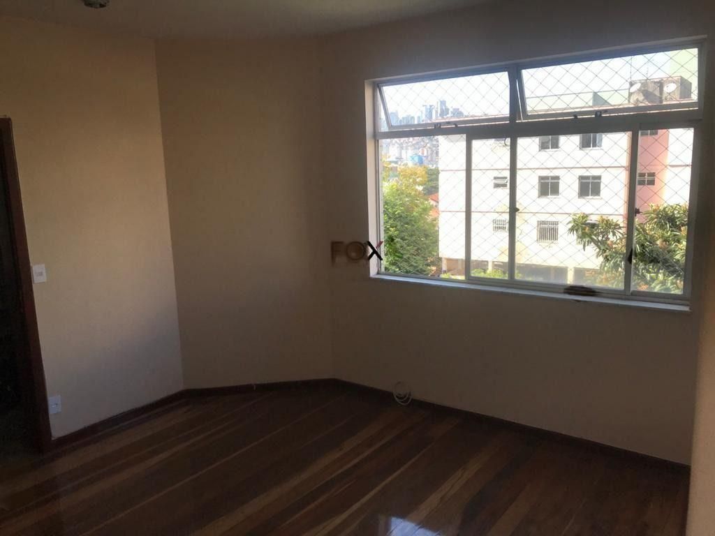 Apartamento com 3 quartos — Jardim America, Belo Horizonte