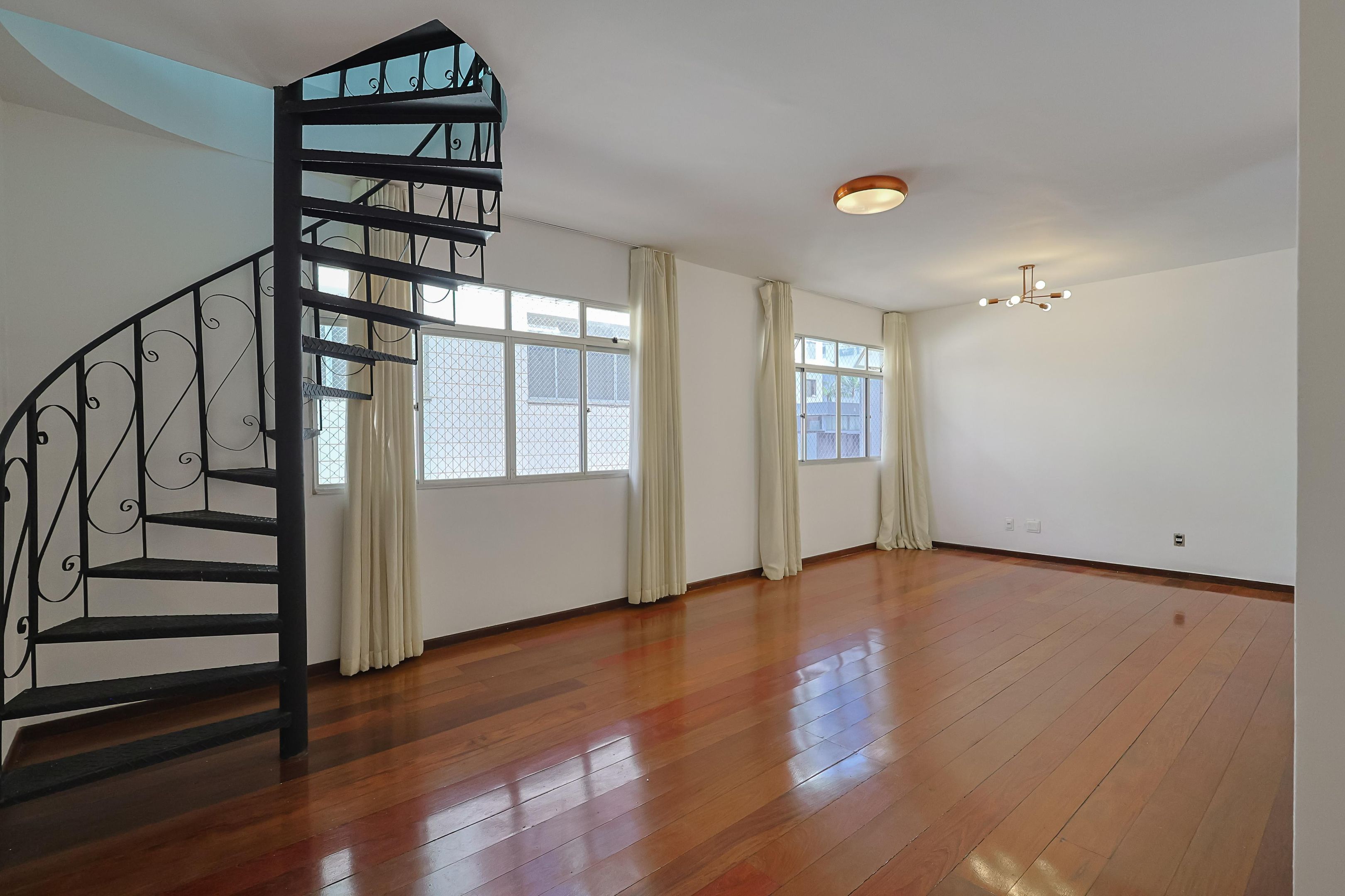 Apartamento com 3 quartos — Buritis, Belo Horizonte