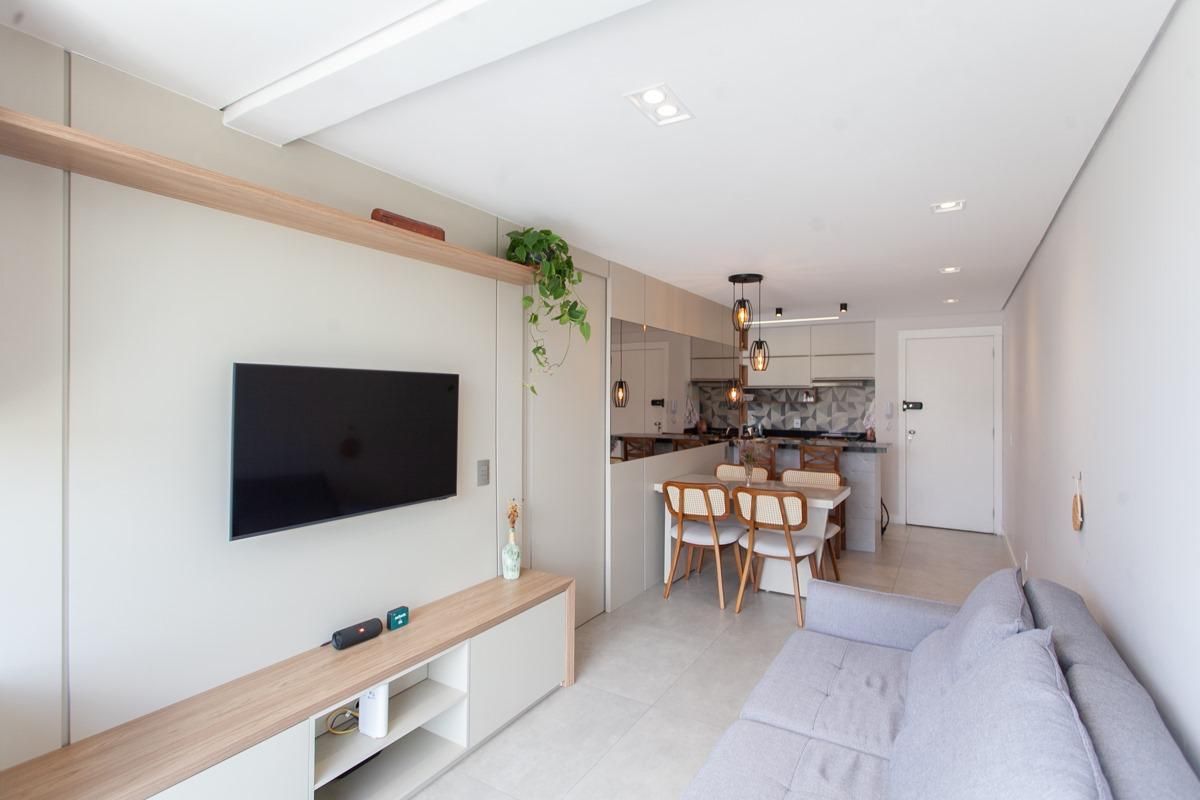 Apartamento com 2 quartos — Planalto, Belo Horizonte