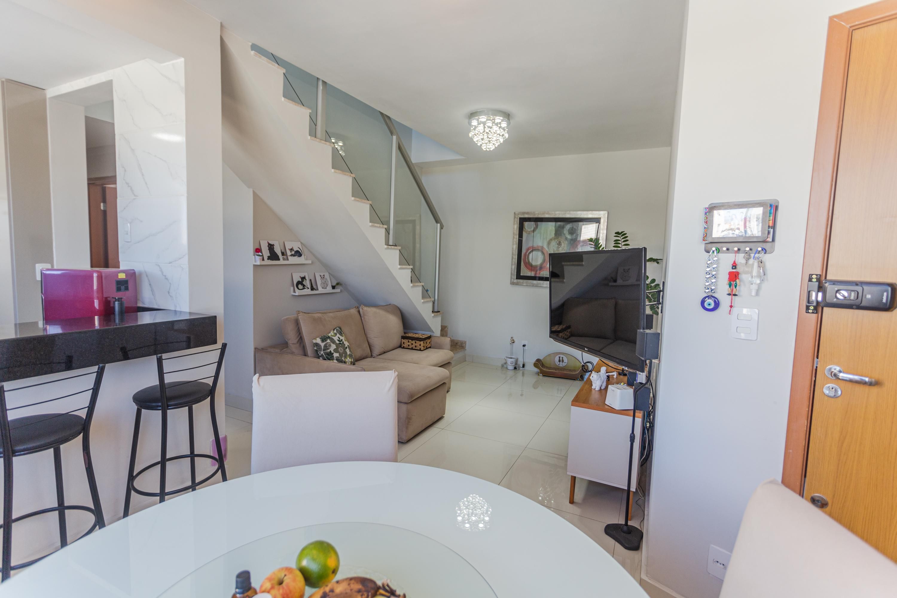 Apartamento com 2 quartos — Sagrada Família, Belo Horizonte