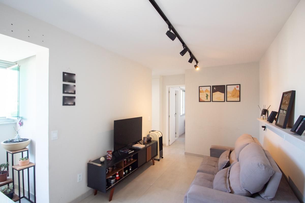 Apartamento com 2 quartos — Serrano, Belo Horizonte