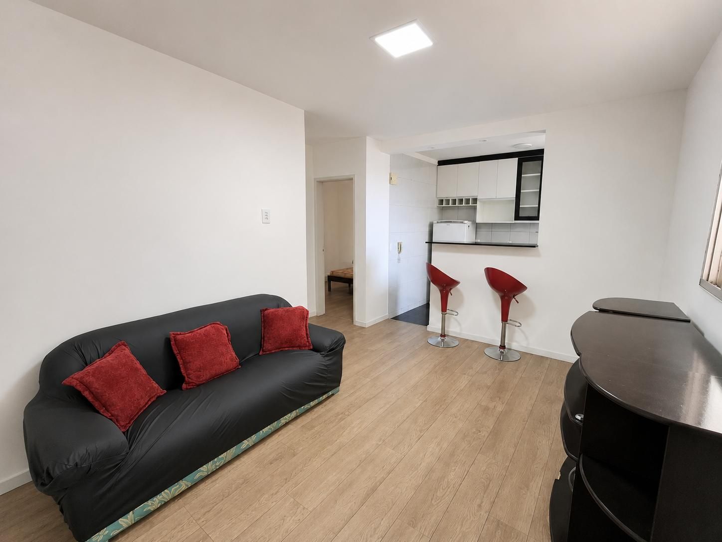 Apartamento com 2 quartos — Dom Cabral, Belo Horizonte