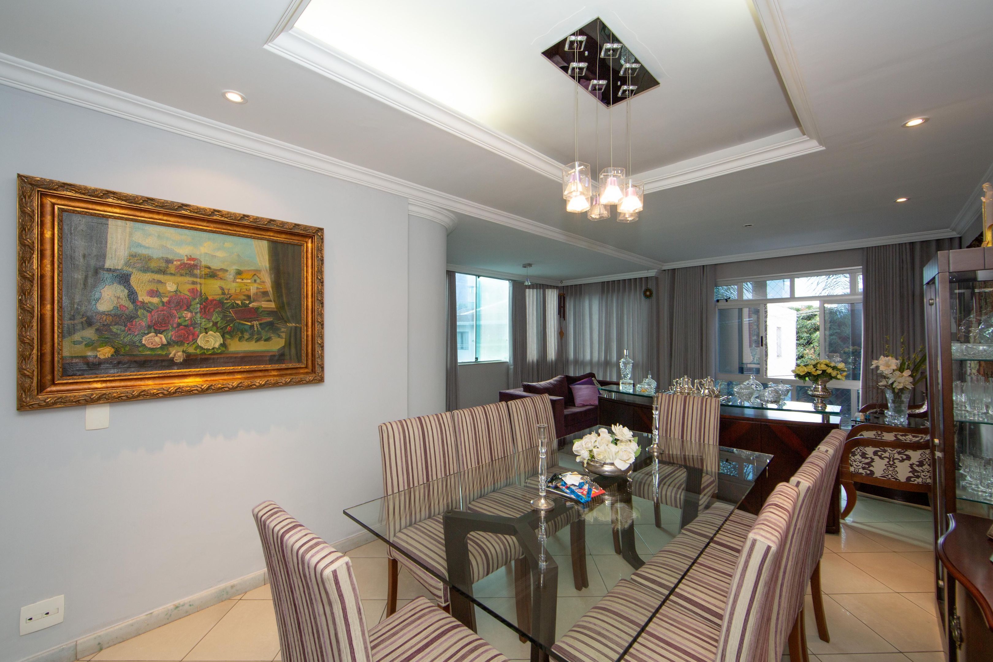 Apartamento com 4 quartos — Santo Antônio, Belo Horizonte