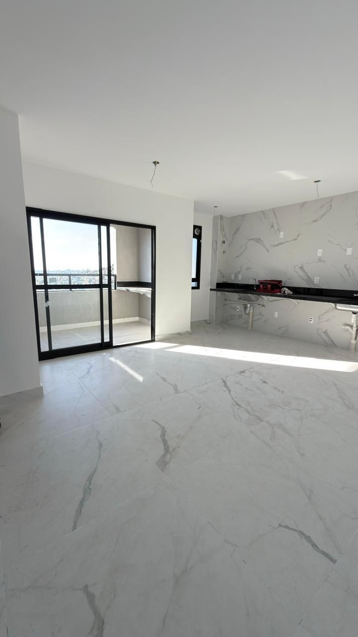 Apartamento com 2 quartos — Nova Granada, Belo Horizonte