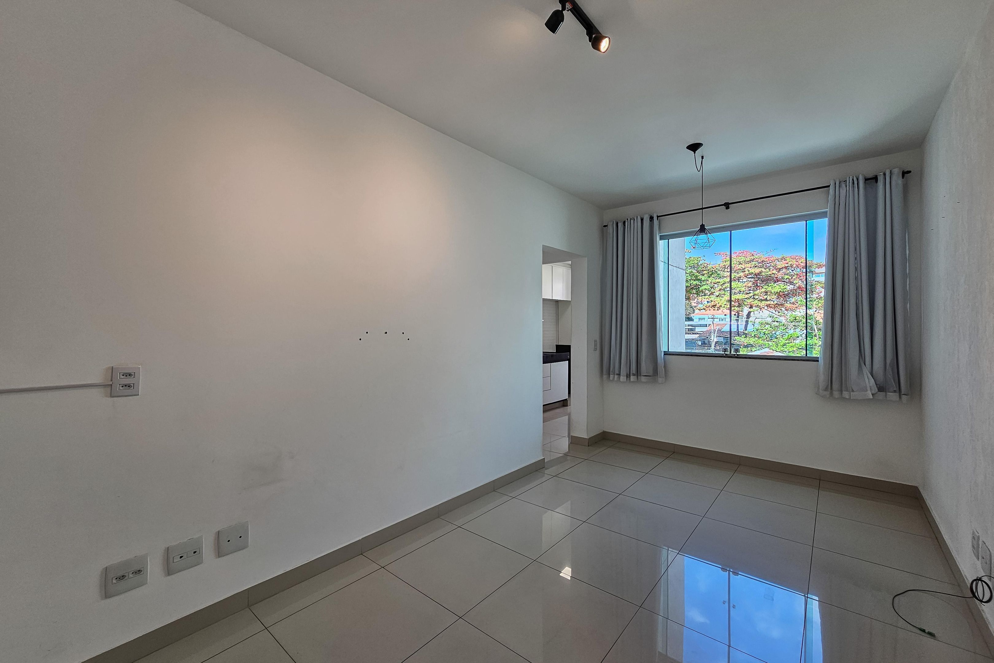 Apartamento com 2 quartos — Santa Efigênia, Belo Horizonte