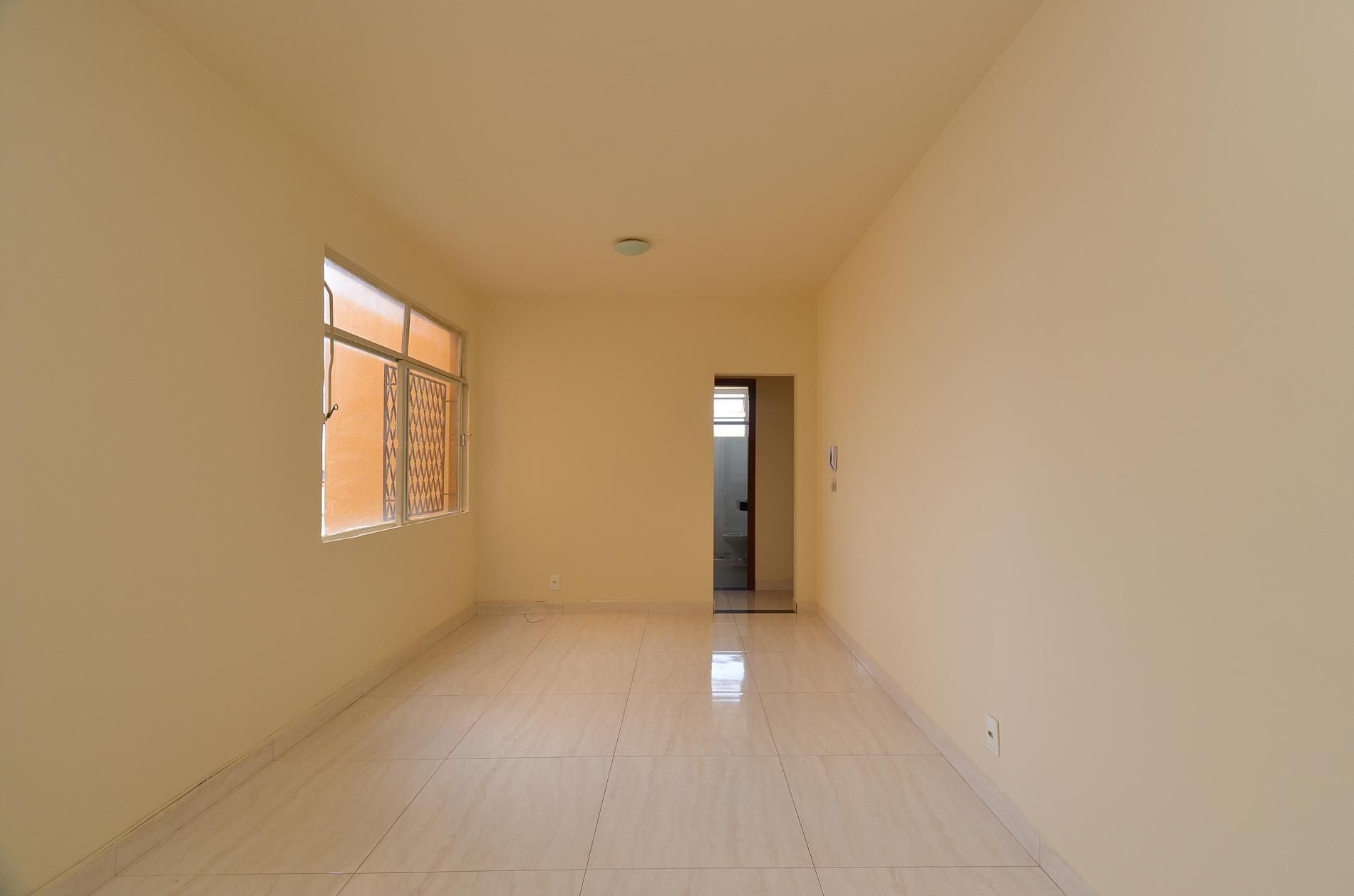 Apartamento com 3 quartos — Ipiranga, Belo Horizonte