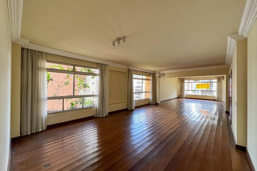 Apartamento com 4 quartos — Lourdes, Belo Horizonte