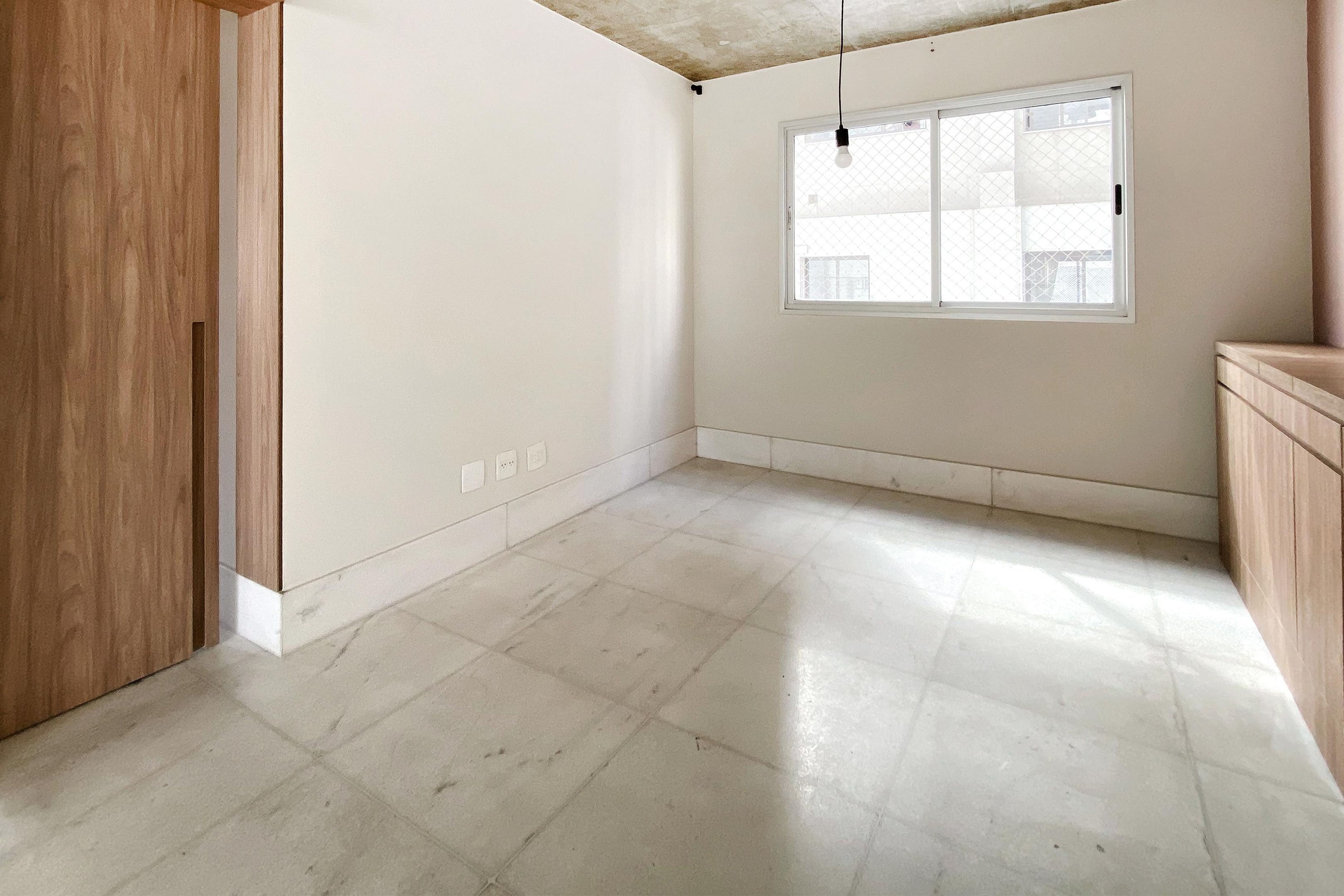 Apartamento com 3 quartos — Funcionários, Belo Horizonte