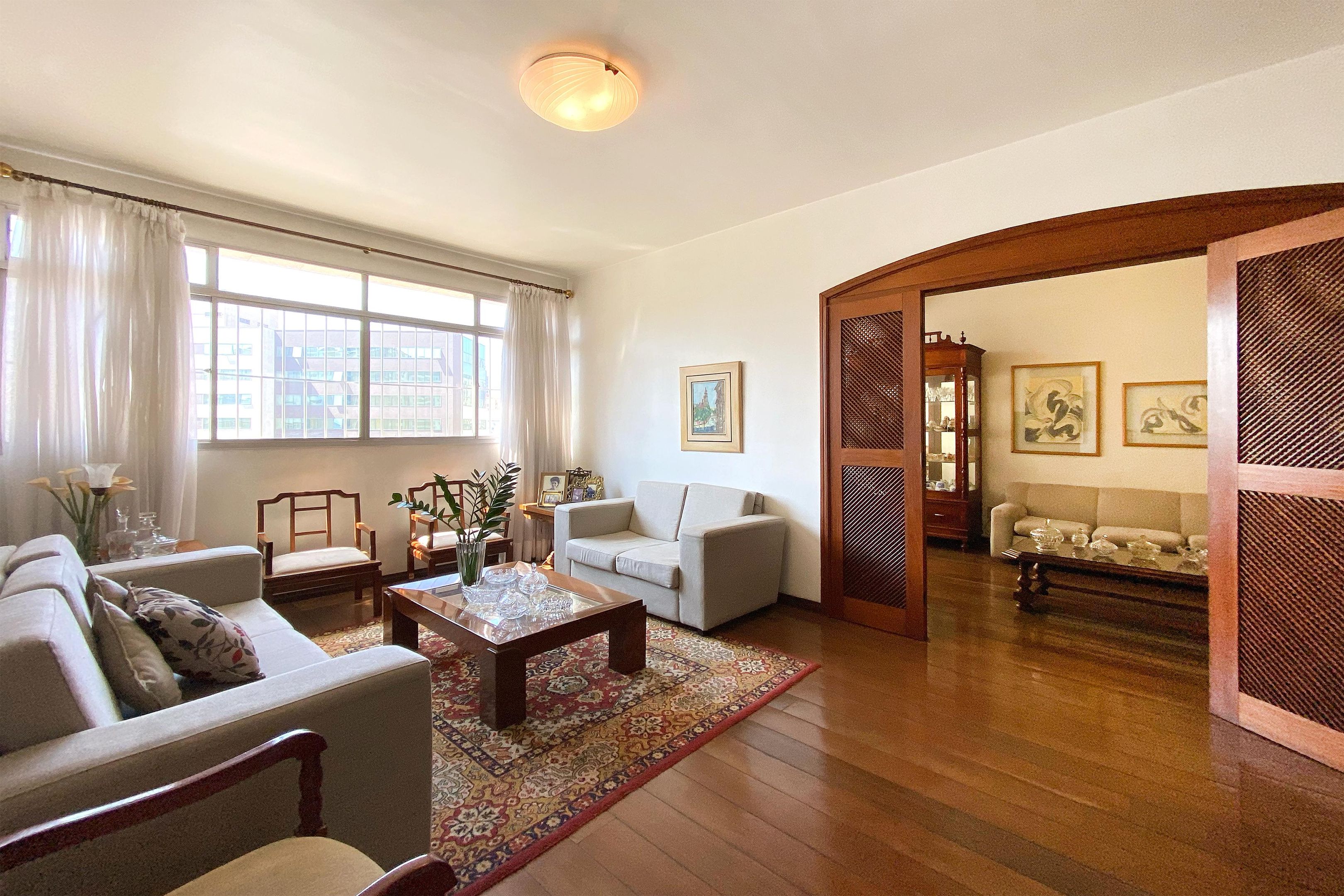 Apartamento com 4 quartos — Lourdes, Belo Horizonte