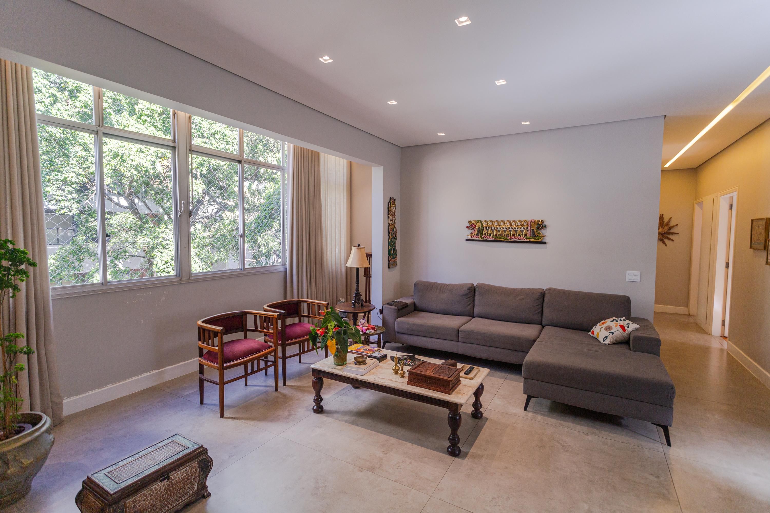 Apartamento com 3 quartos — Funcionários, Belo Horizonte
