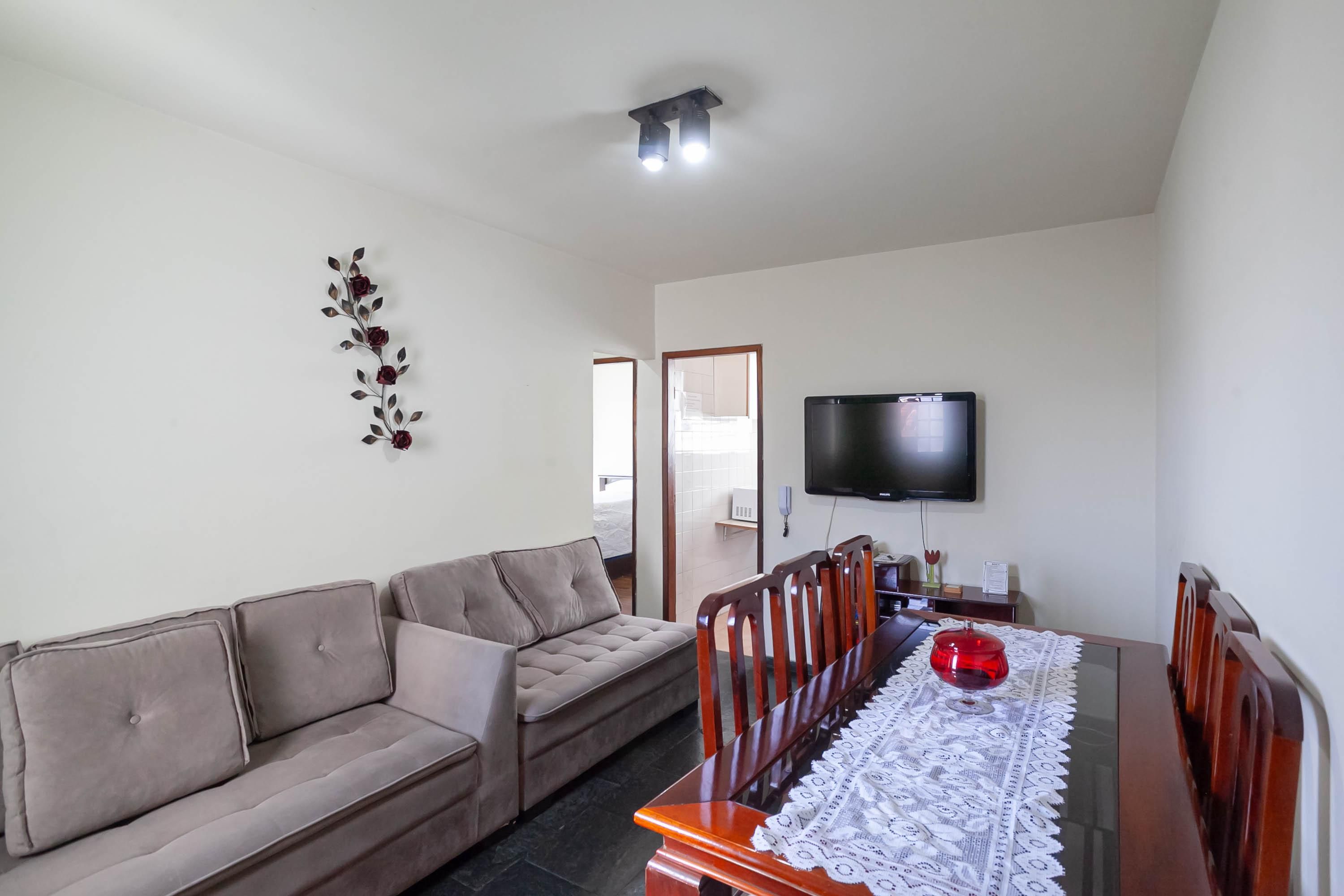 Apartamento com 2 quartos — Alto Caiçaras, Belo Horizonte