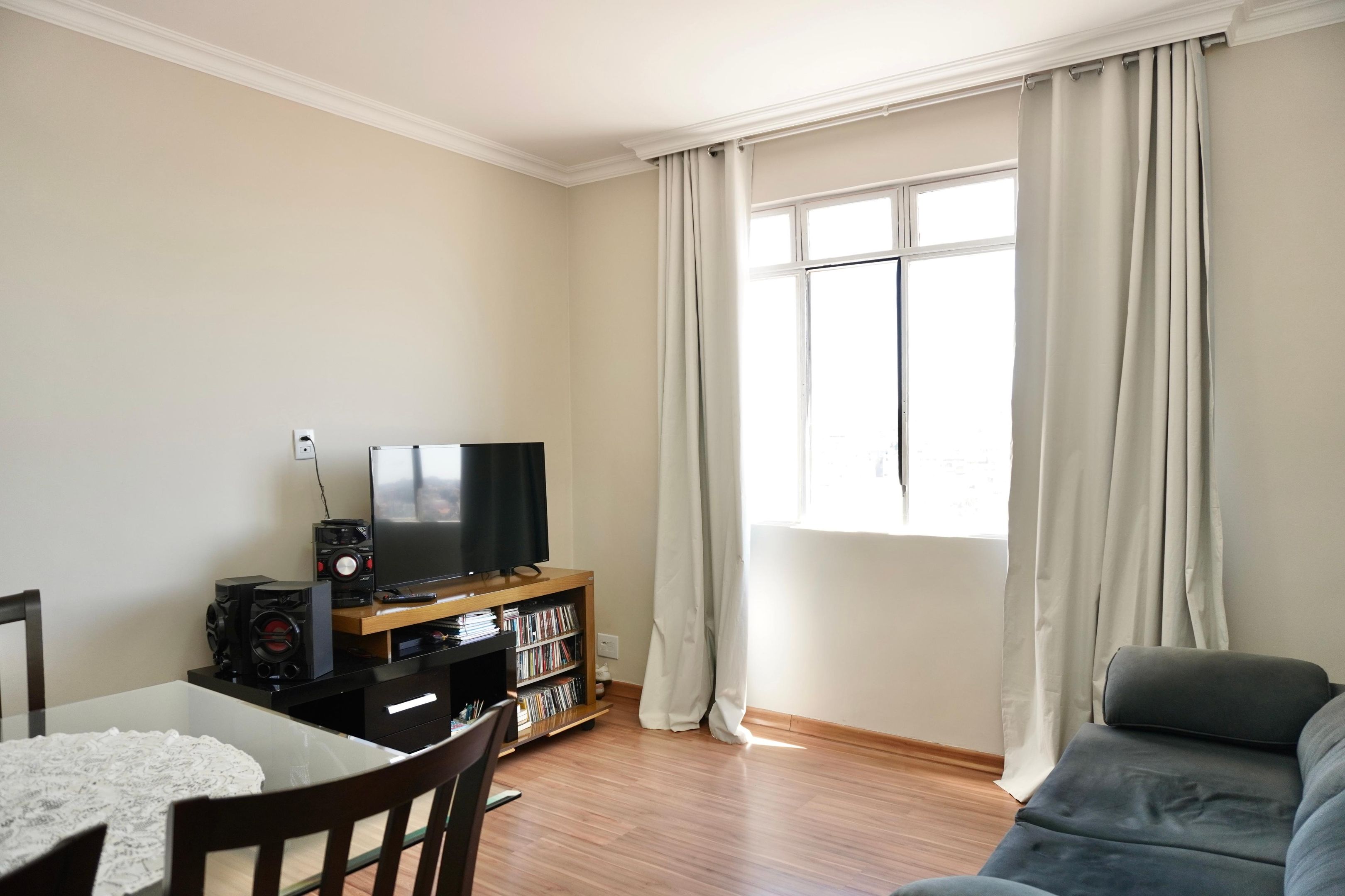 Apartamento com 2 quartos — Santa Efigênia, Belo Horizonte