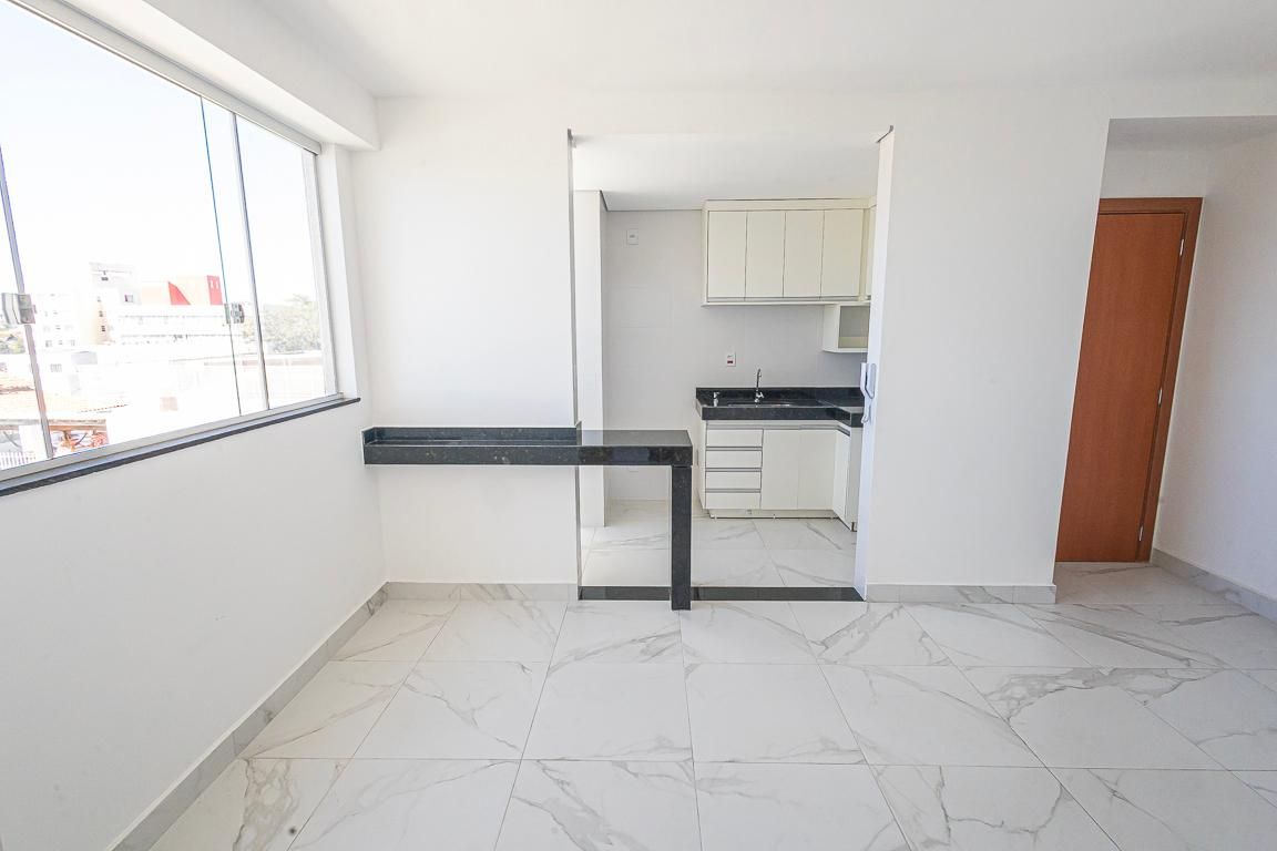 Apartamento com 2 quartos — Santa Branca, Belo Horizonte