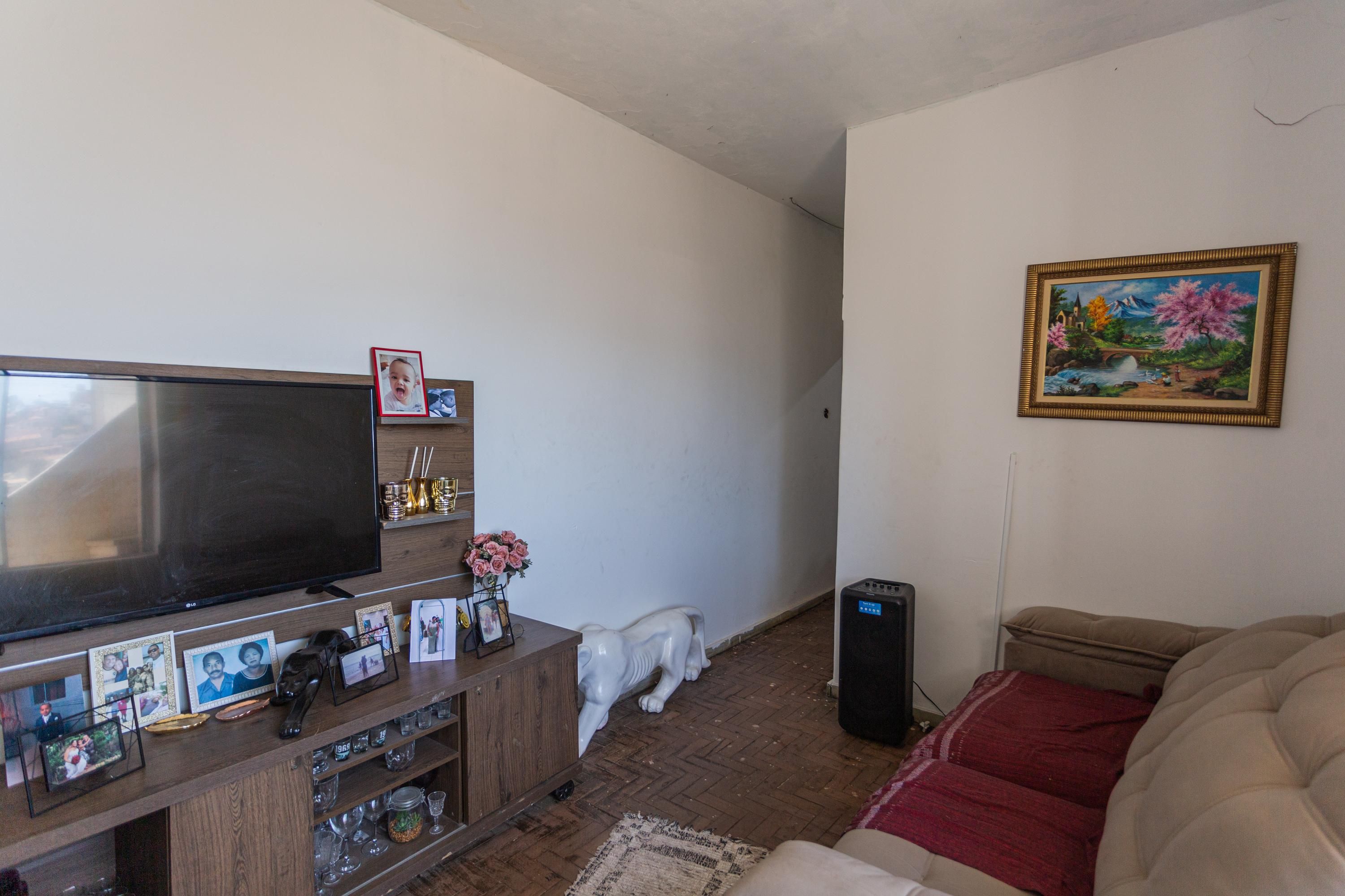 Apartamento com 2 quartos — Lagoinha, Belo Horizonte
