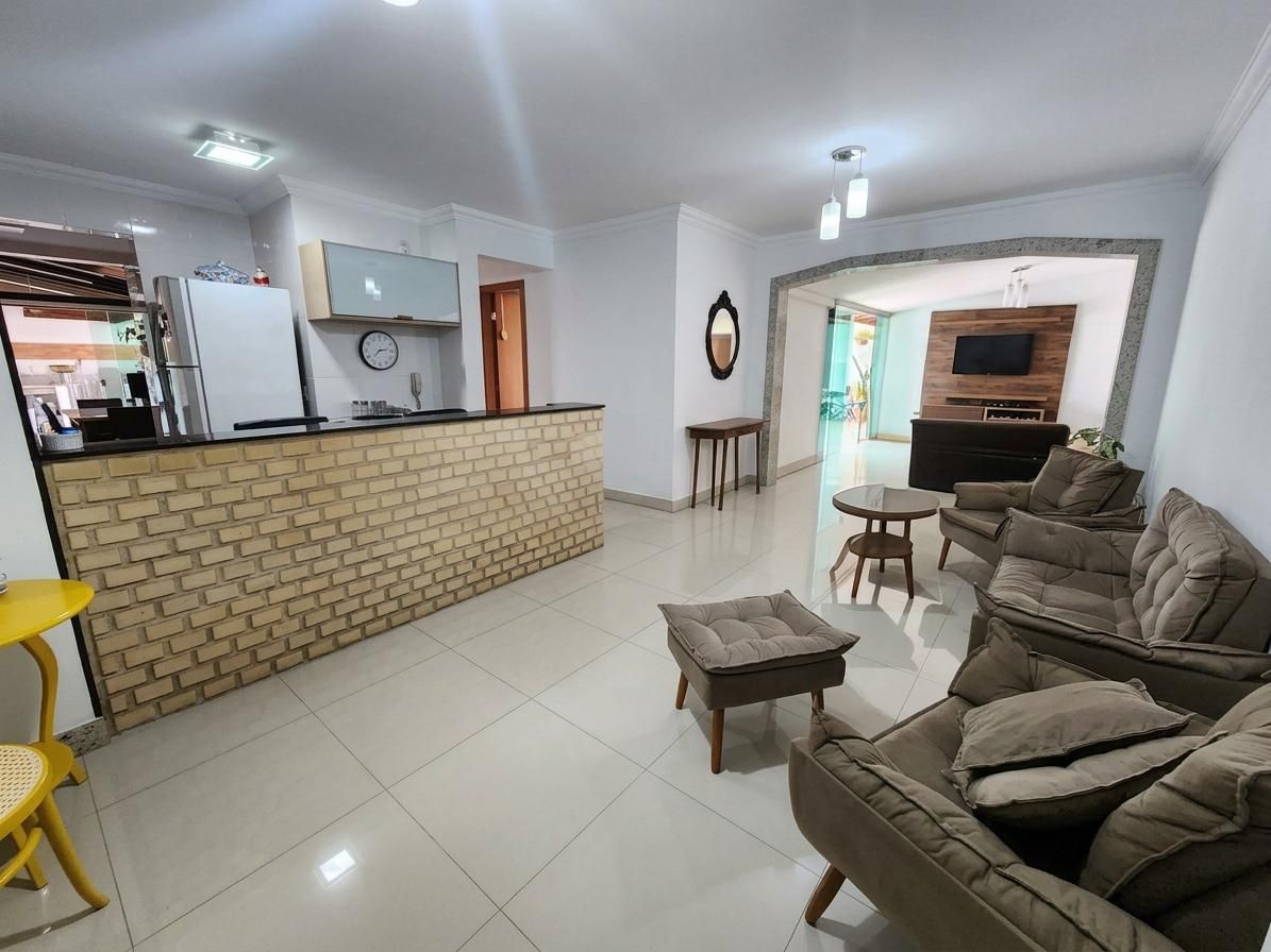 Apartamento com 4 quartos — Pampulha, Belo Horizonte