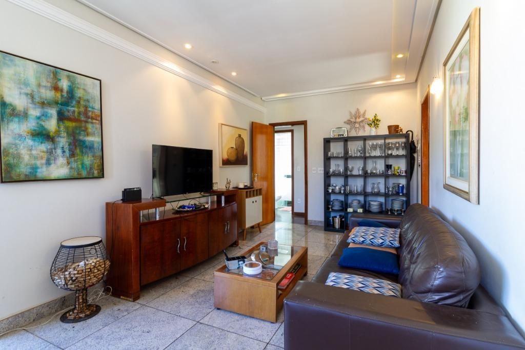 Apartamento com 3 quartos — Serra, Belo Horizonte