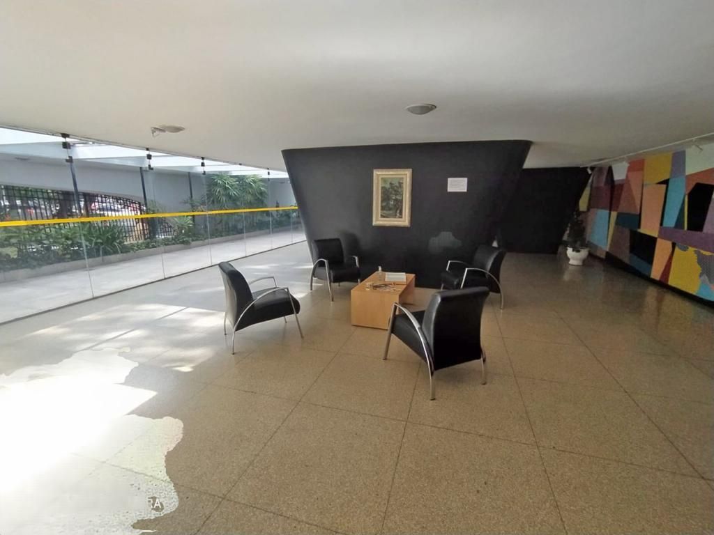 Apartamento com 3 quartos — Centro, Belo Horizonte