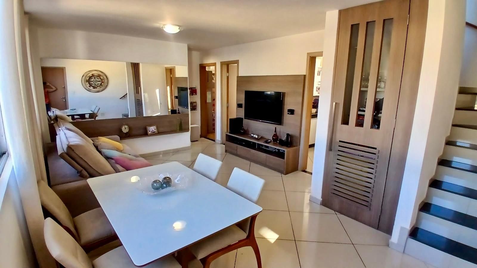 Apartamento com 3 quartos — Ipiranga, Belo Horizonte