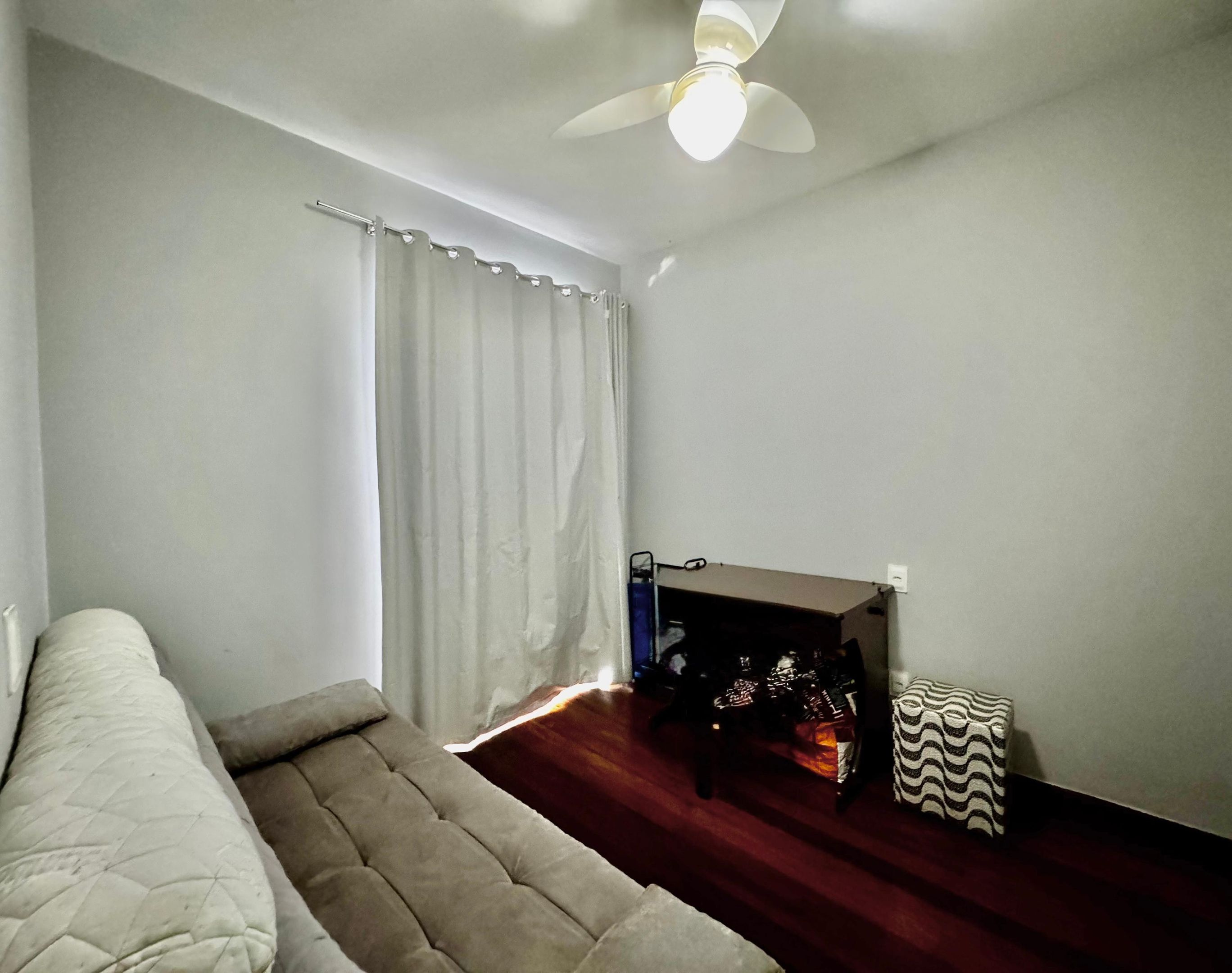 Casa com 2 quartos — Nova Granada, Belo Horizonte