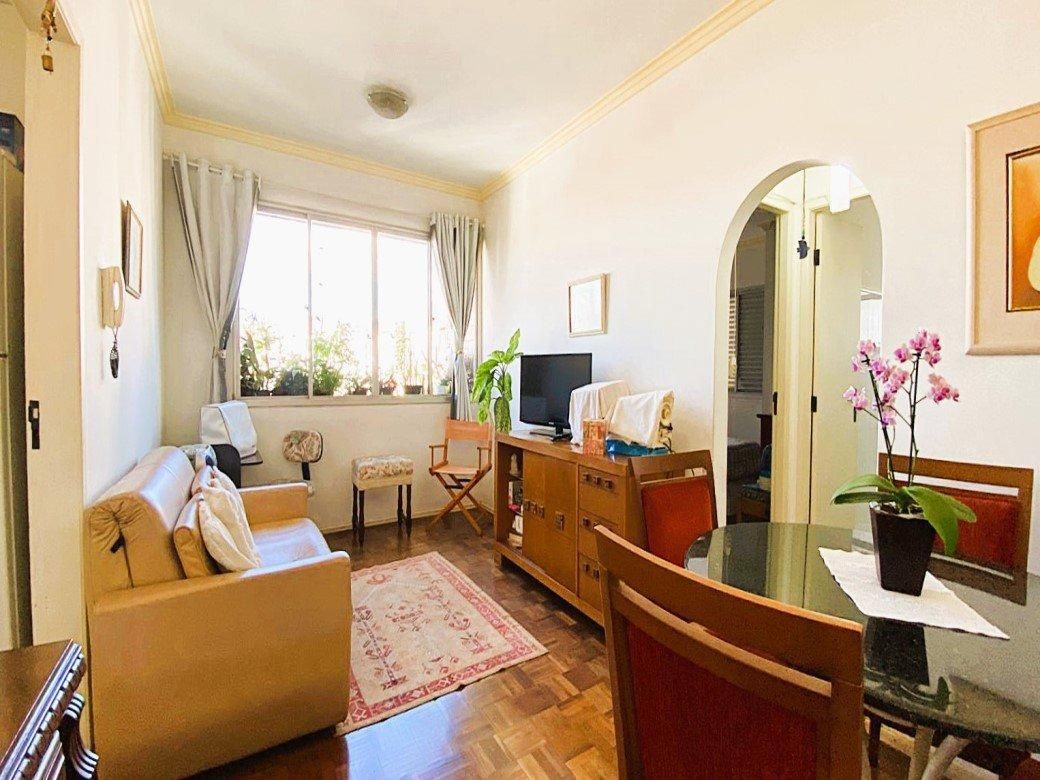 Apartamento com 1 quarto — Santa Efigênia, Belo Horizonte