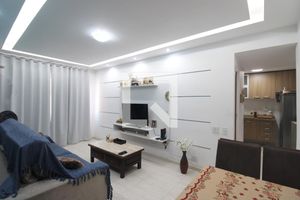 Foto do imóvel - Apartamento com 2 quartos no Tanque, ideal para comprar e aceita animais.