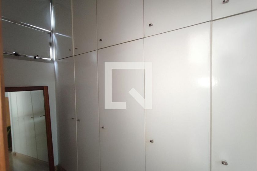 Apartamento à Venda - Cambuí, 5 Quartos,  452 m2 em , Campinas - sp | SoloBR