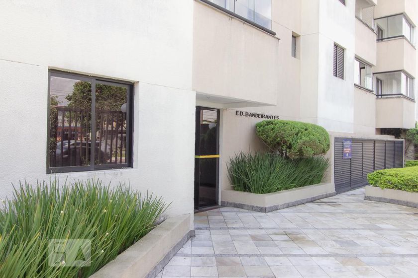 Alugue ou compre no Condomínio Portal do Jabaquara Jabaquara, São Paulo QuintoAndar