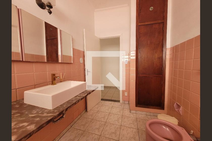 Casa à Venda - Bosque, 4 Quartos,  255 m2 em , Campinas - sp | SoloBR