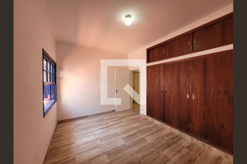 Casa à Venda - Bosque, 4 Quartos,  255 m2 em , Campinas - sp | SoloBR
