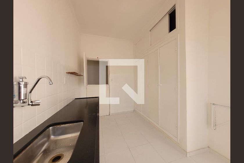 Casa à Venda - Bosque, 4 Quartos,  255 m2 em , Campinas - sp | SoloBR