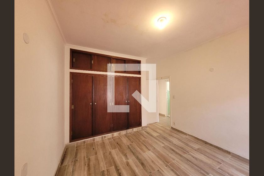 Casa à Venda - Bosque, 4 Quartos,  255 m2 em , Campinas - sp | SoloBR