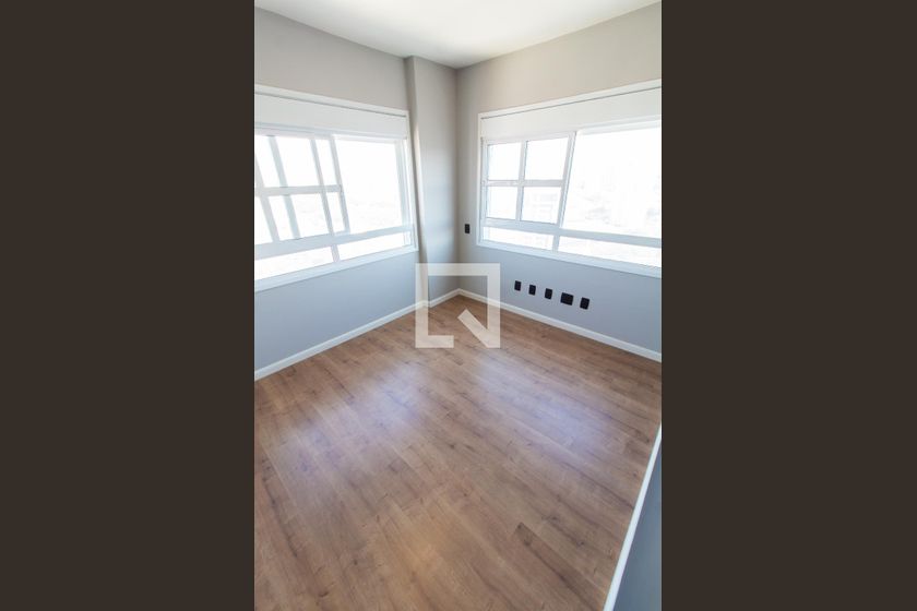 Apartamento à Venda - Cambuí, 2 Quartos,  110 m2 em , Campinas - sp | SoloBR