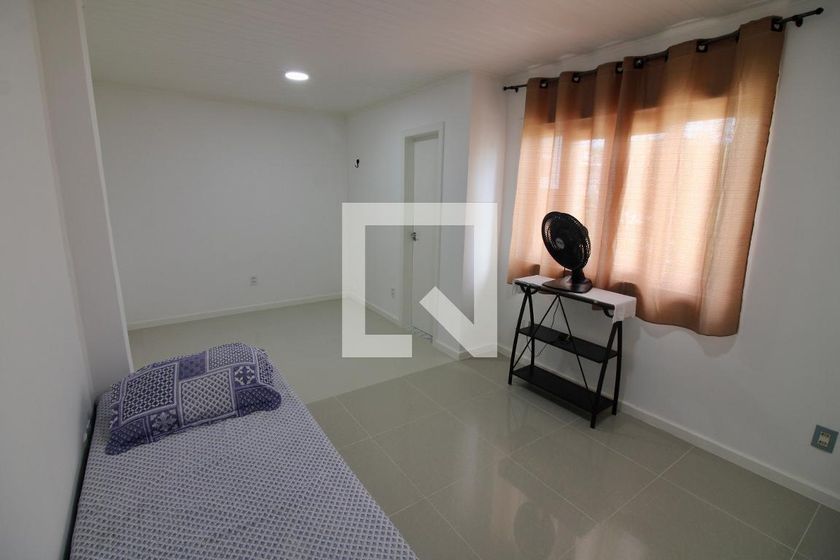 Casa, 3 quartos, 240 m² - Foto 25