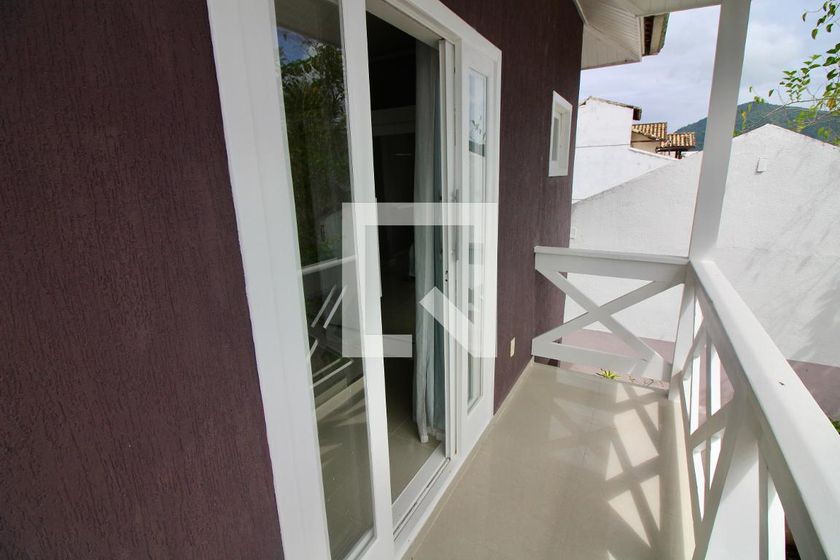Casa, 3 quartos, 240 m² - Foto 24