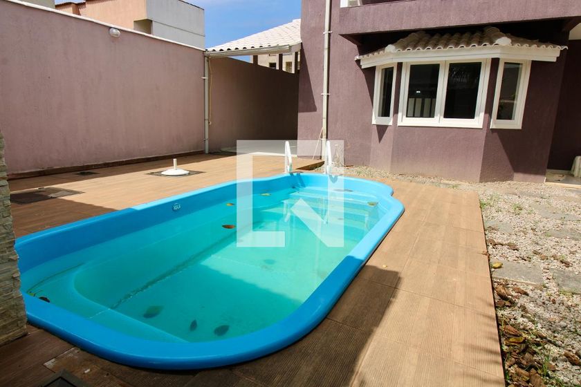 Casa, 3 quartos, 240 m² - Foto 61