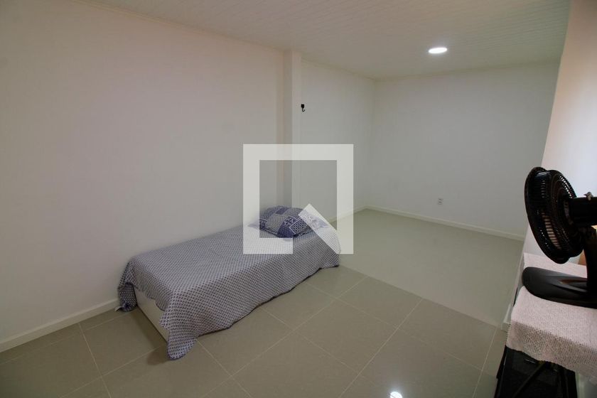 Casa, 3 quartos, 240 m² - Foto 26