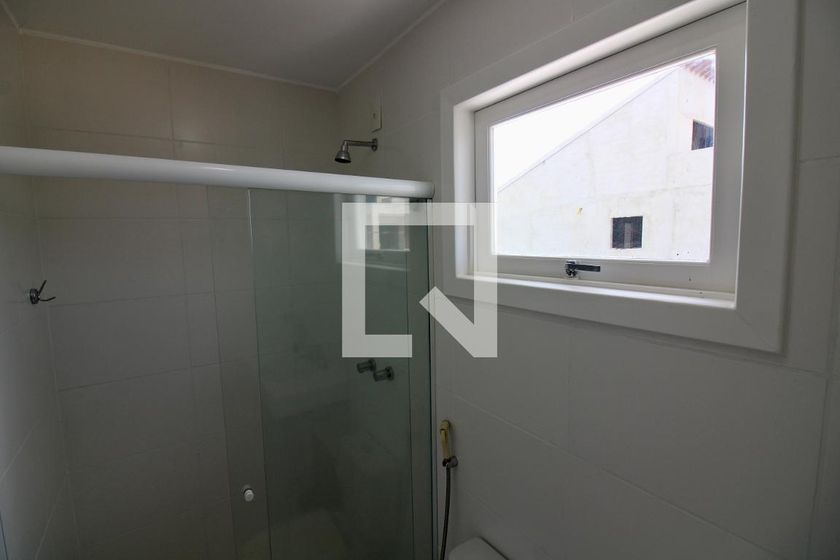 Casa, 3 quartos, 240 m² - Foto 38
